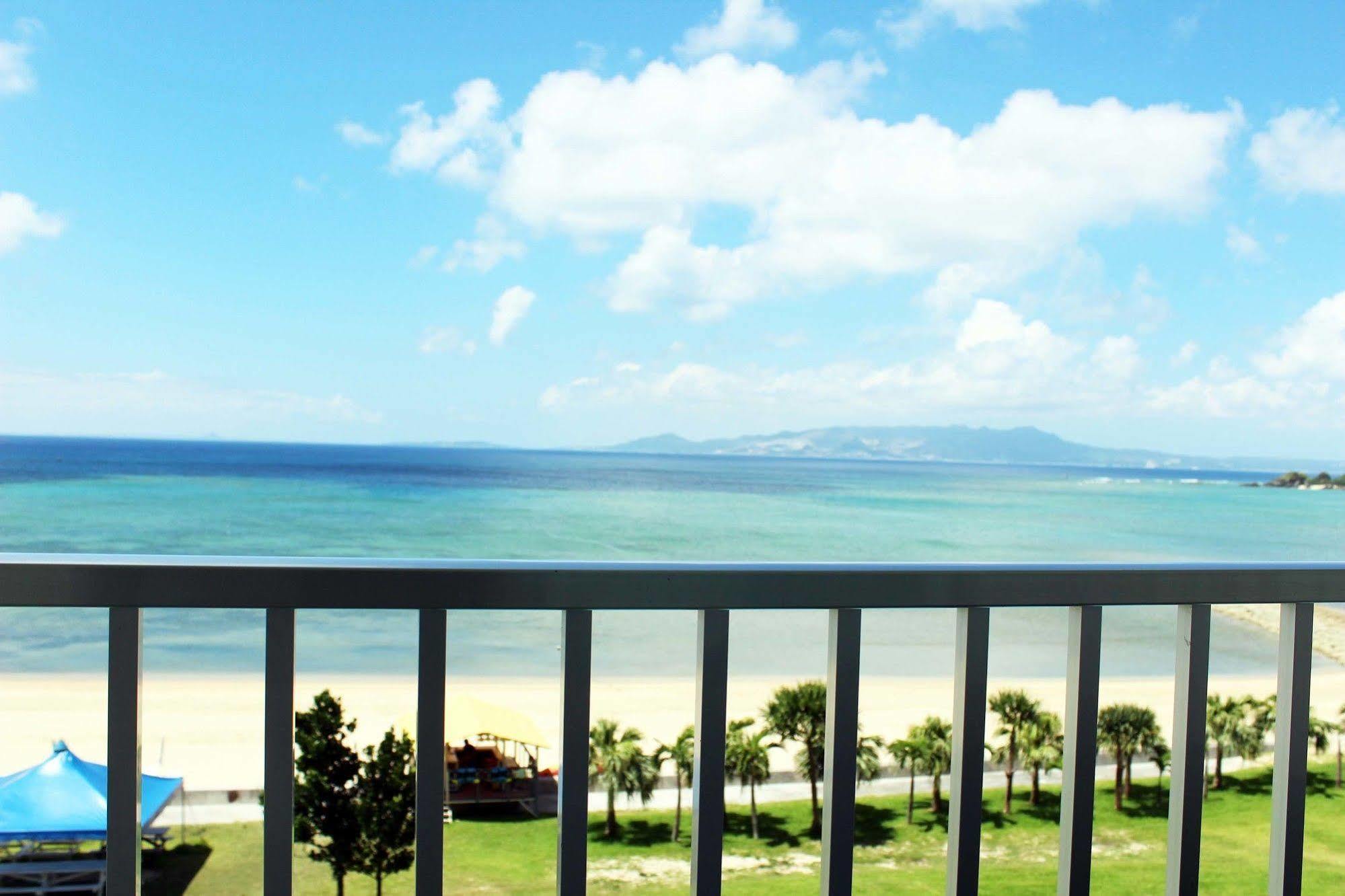 Miyuki Hamabaru Resort Onna Bagian luar foto